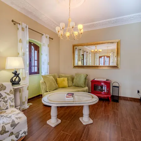 Arrochela By Interhome Vilamoura