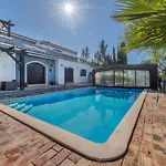 Villa Arrochela By Interhome