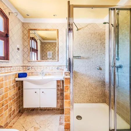 Arrochela By Interhome Villa